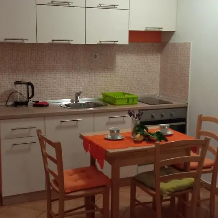 Studios Ana Mari Komiza Room photo
